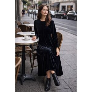 Jacqueline Ferrar Women Dress Black Velvet Long Sleeve Empire Waist Midi 6P NWT